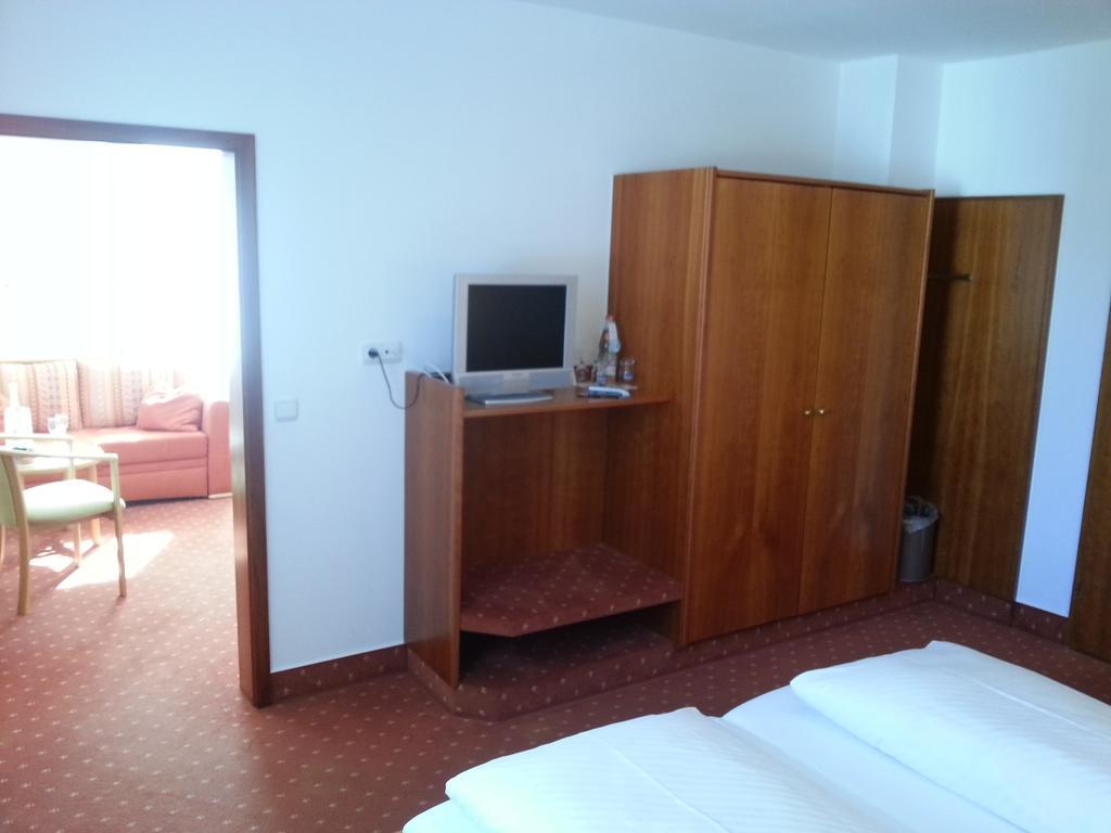 Hotel Seewirt Нонненгорн Номер фото