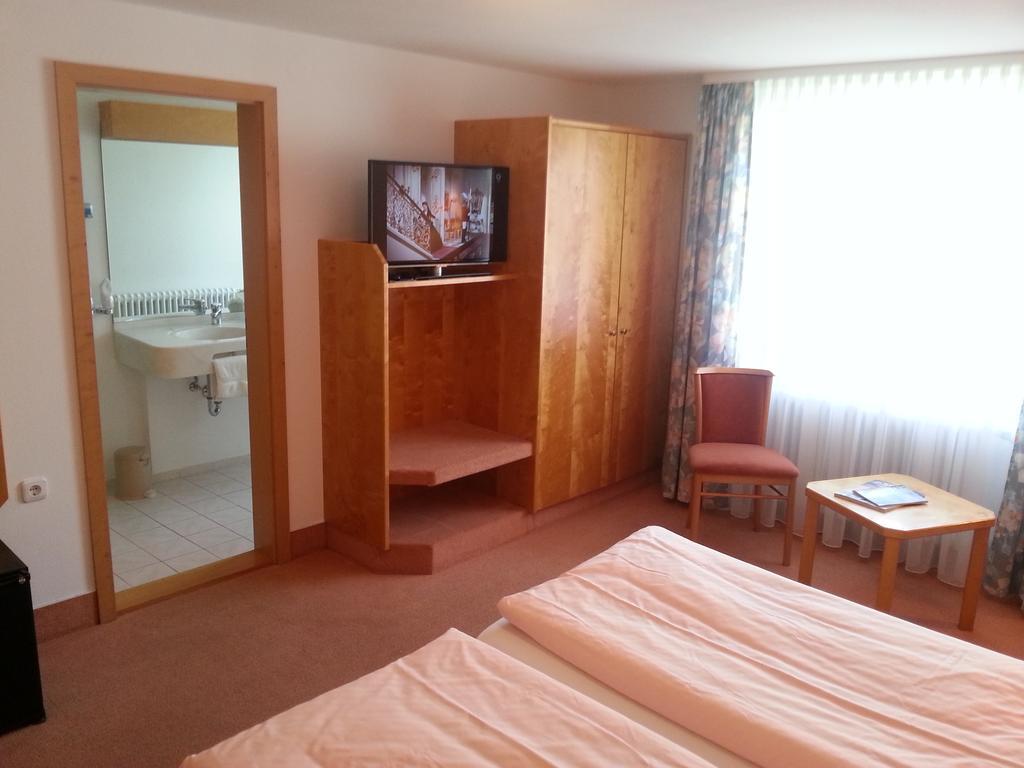 Hotel Seewirt Нонненгорн Номер фото