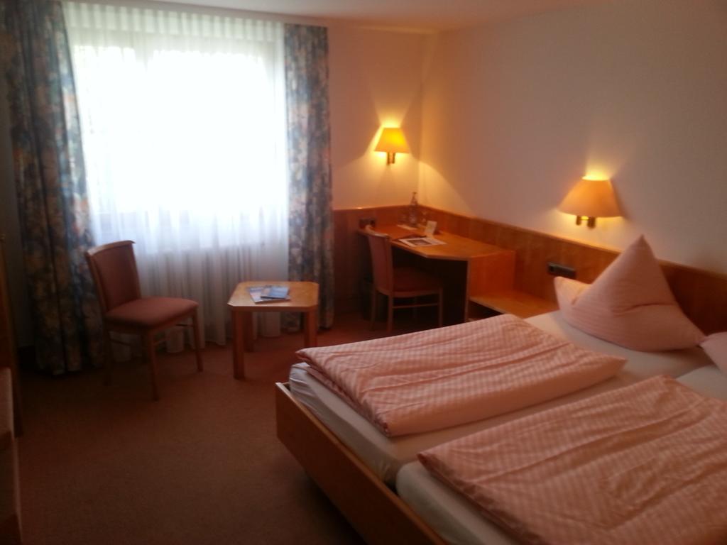 Hotel Seewirt Нонненгорн Номер фото