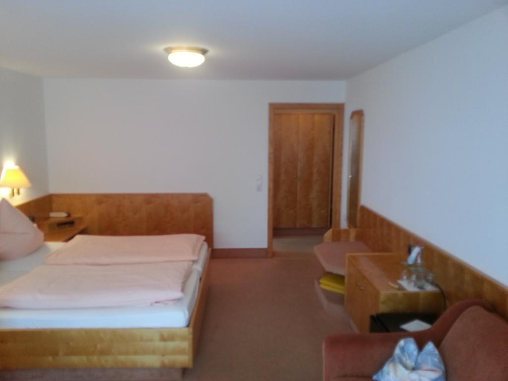 Hotel Seewirt Нонненгорн Номер фото
